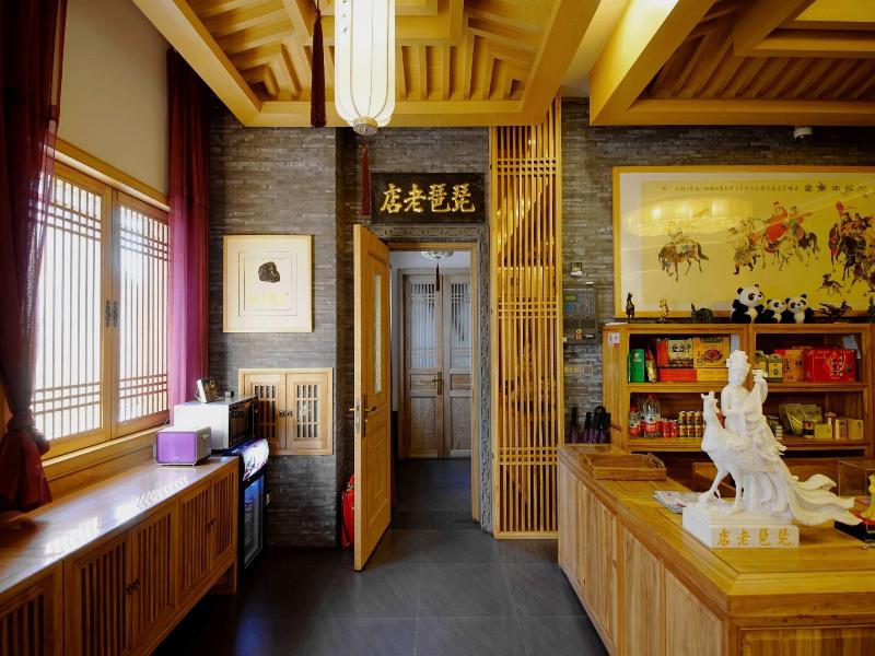 Pi Pa Hotel image