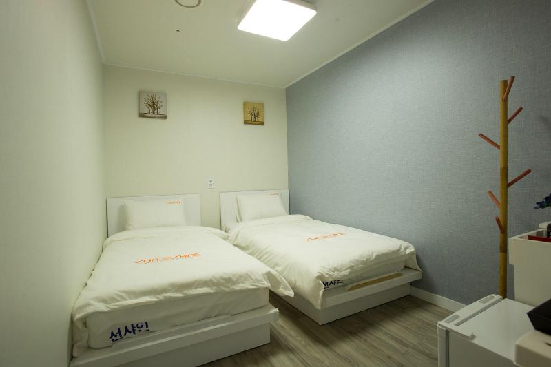 Myeongdong Sunshine Guesthouse image