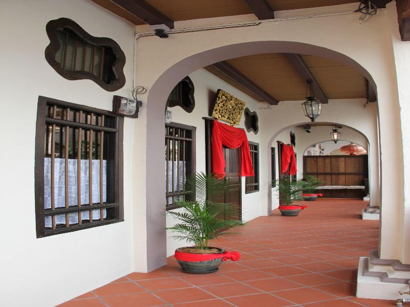 Ke Lan Tan House image