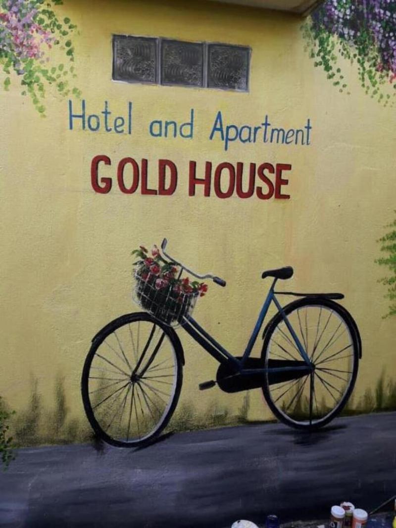 Gold House Hotel