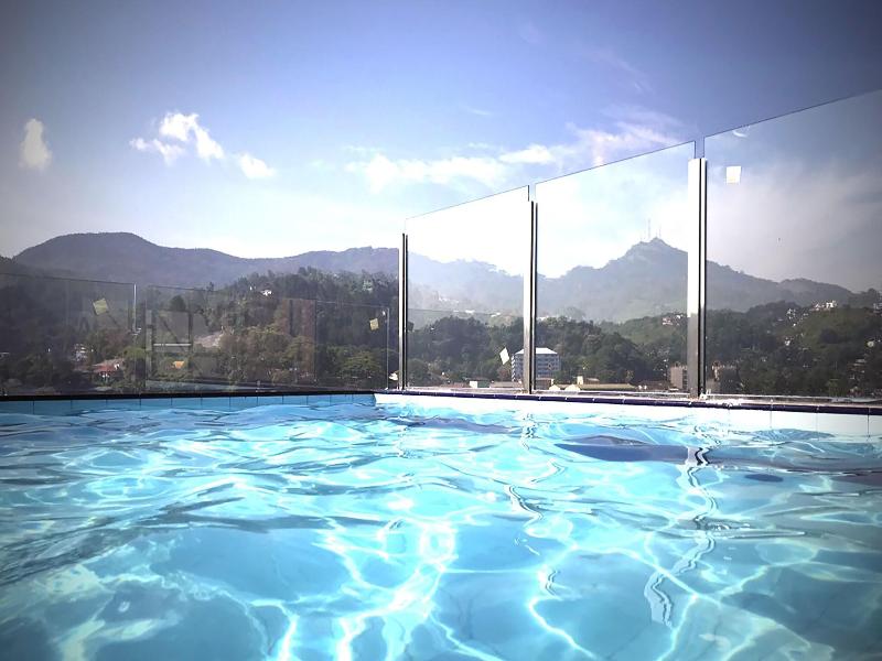 Sevana City Hotel