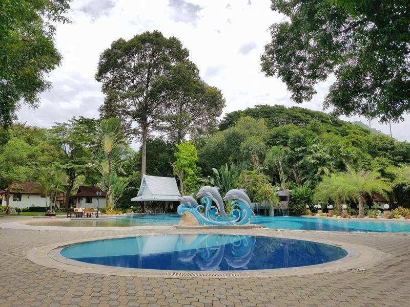 Supalai Pasak Resort And Spa image