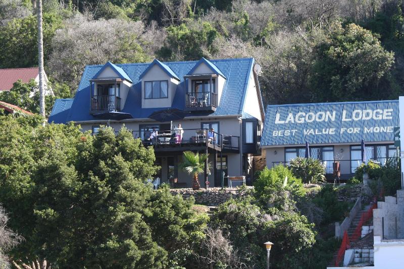 Lagoon Lodge