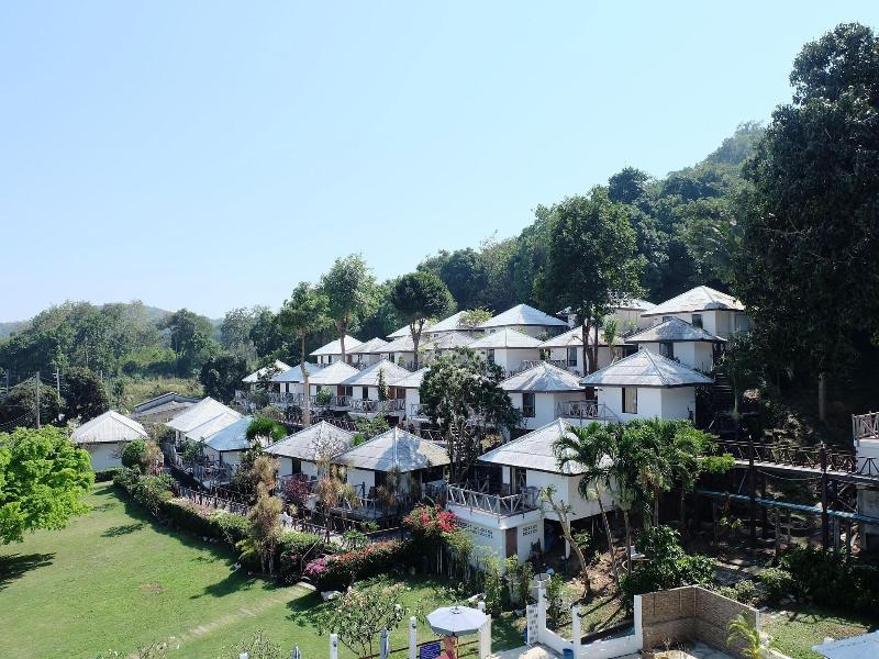 Samed Cliff Resort image