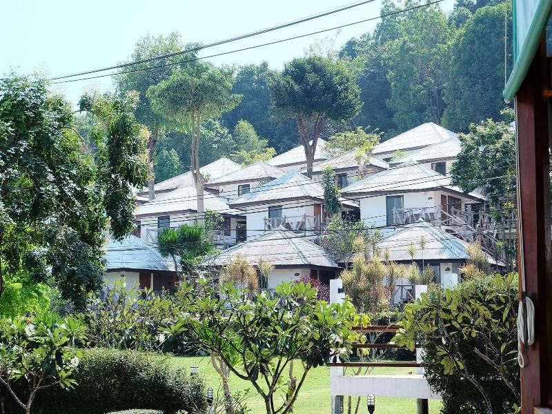 Samed Cliff Resort image