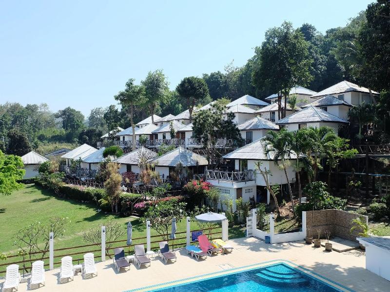 Samed Cliff Resort image
