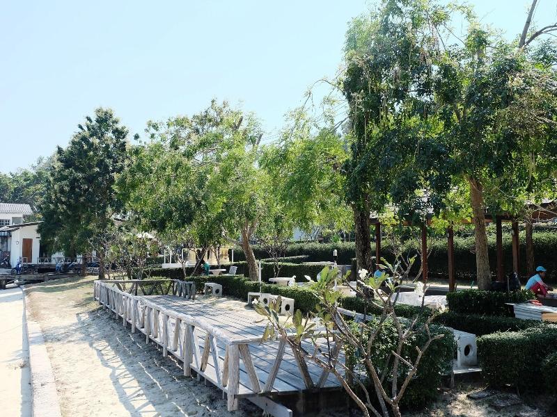 Samed Cliff Resort image