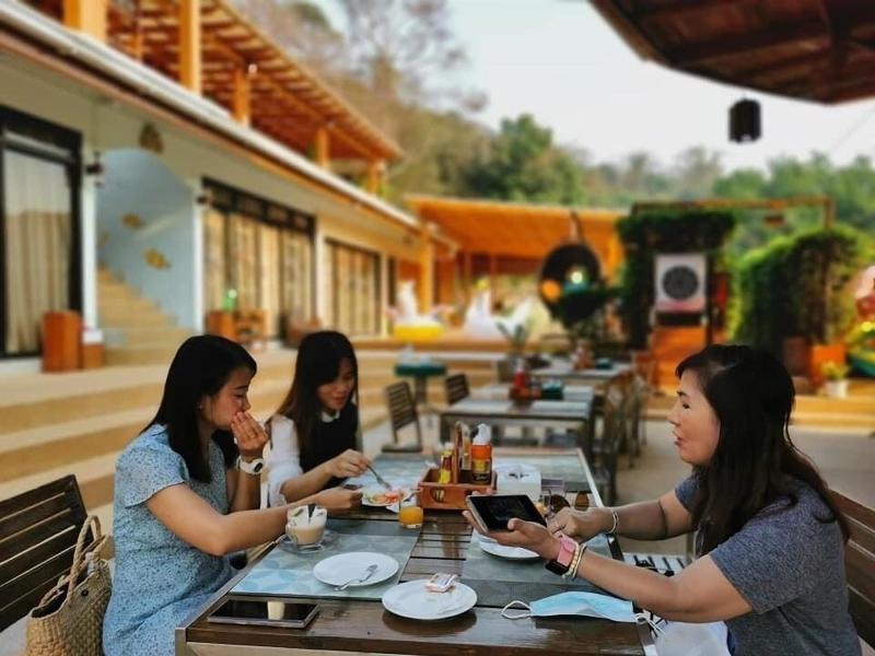 Green Bay Samed Resort image