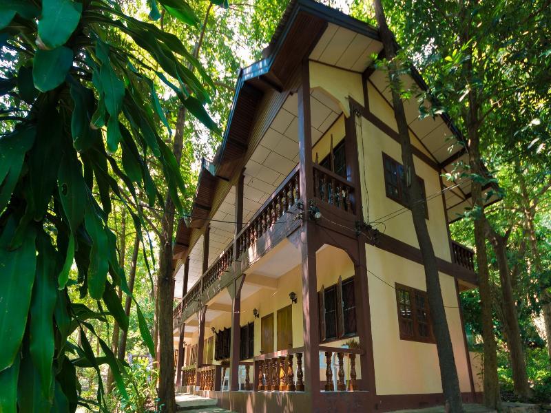 Lost Resort image