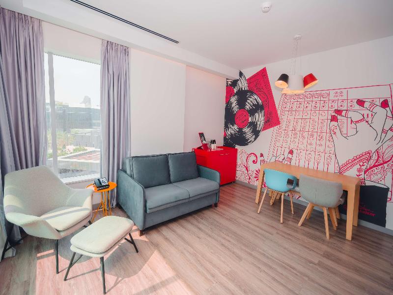 Radisson Red Dubai Silicon Oasis image