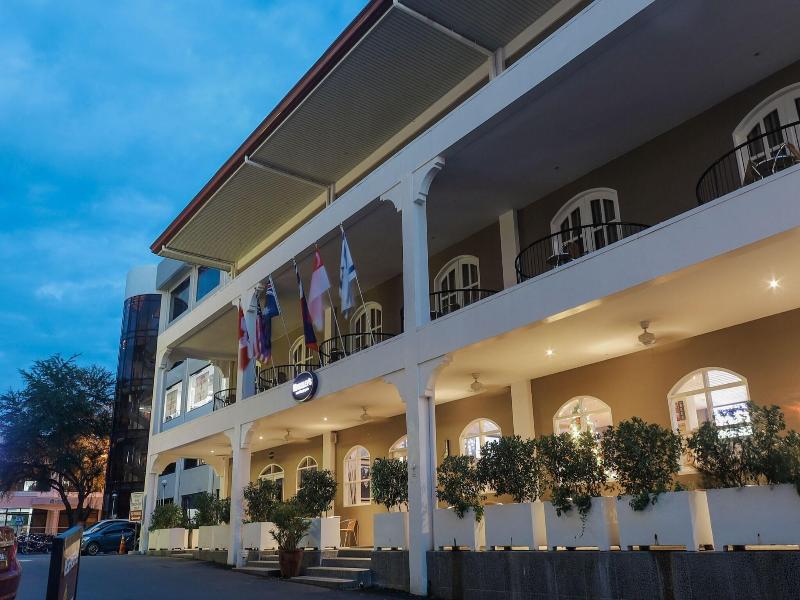 Kingsleys Hotel And Gastro Pub image