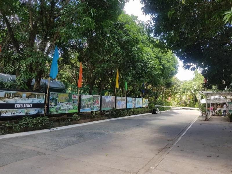 Loreland Farm Resort image