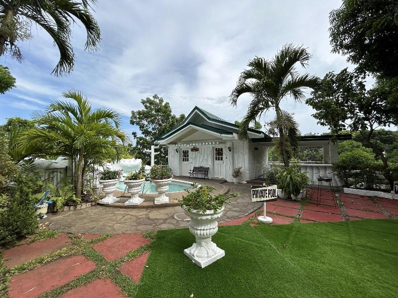 Loreland Farm Resort image