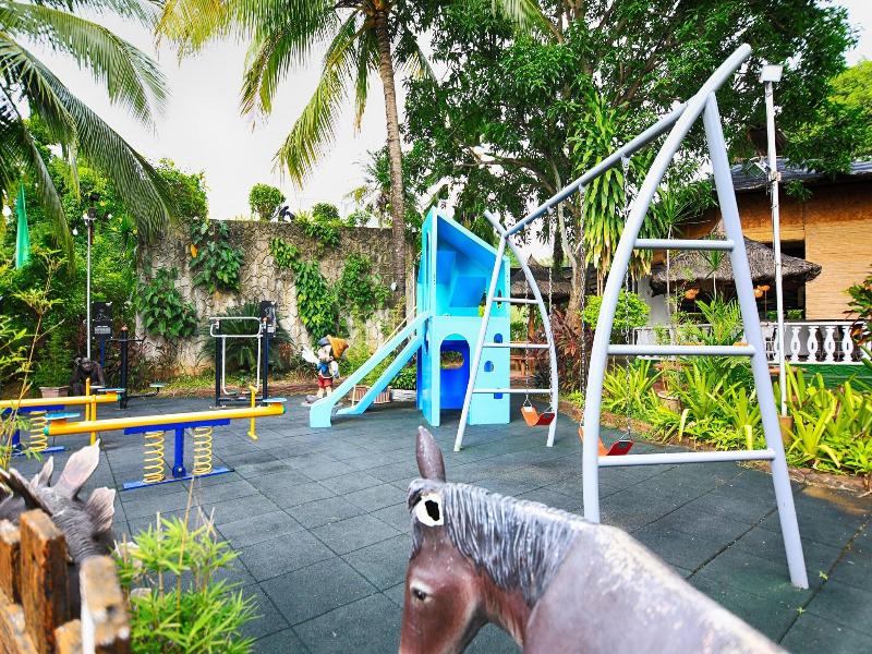 Loreland Farm Resort image