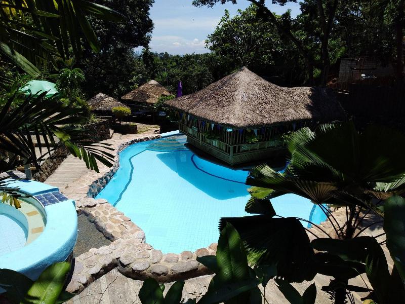 Loreland Farm Resort image