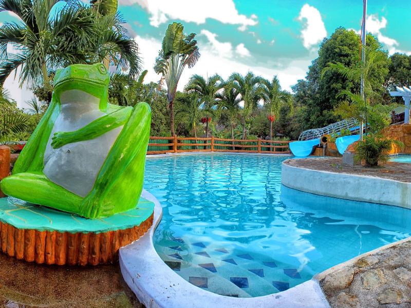 Loreland Farm Resort image