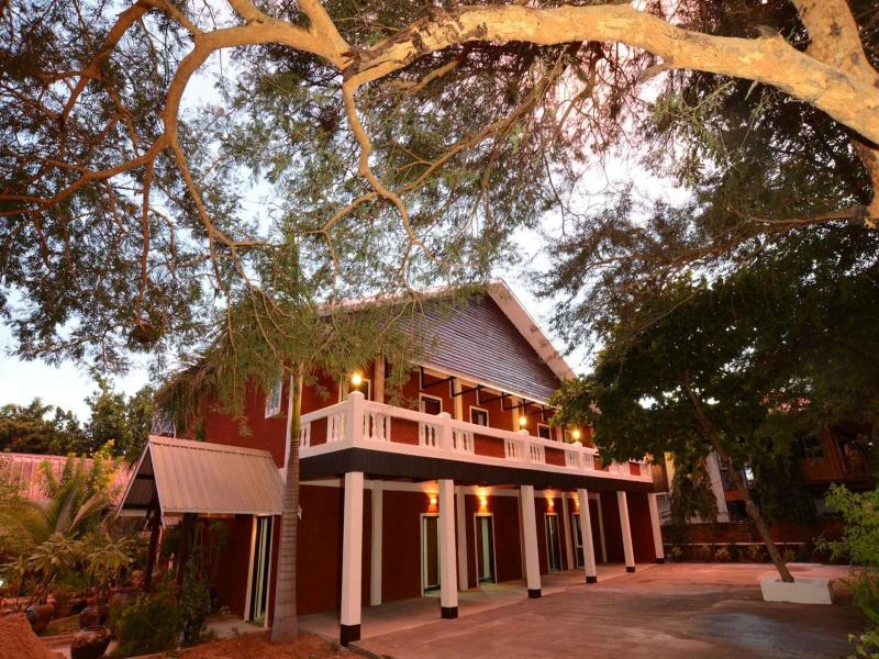 Arthawka Hotel