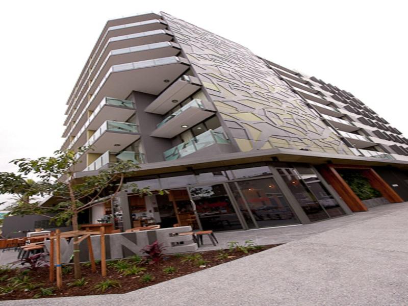 Vine Serviced Apartments image