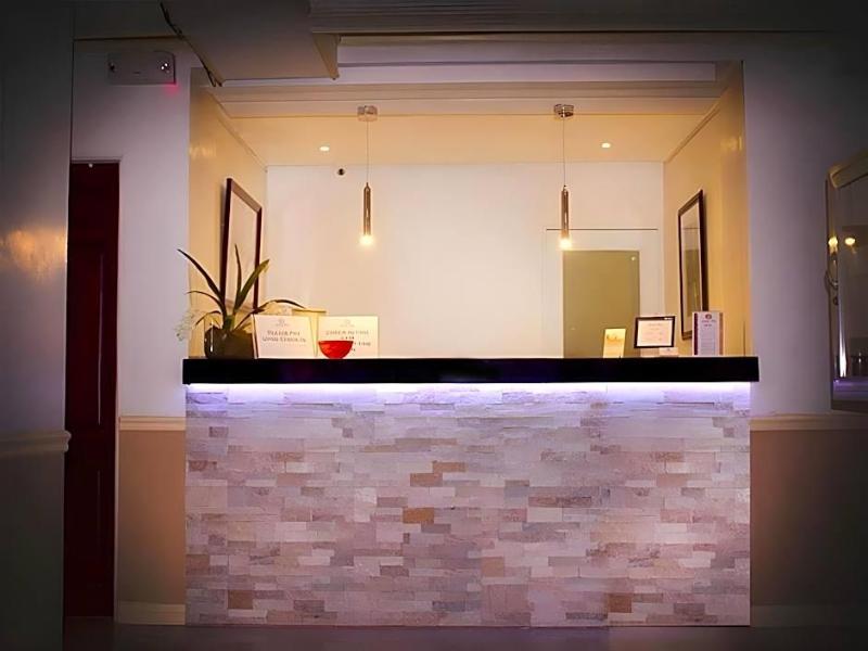 Spring Plaza Hotel image