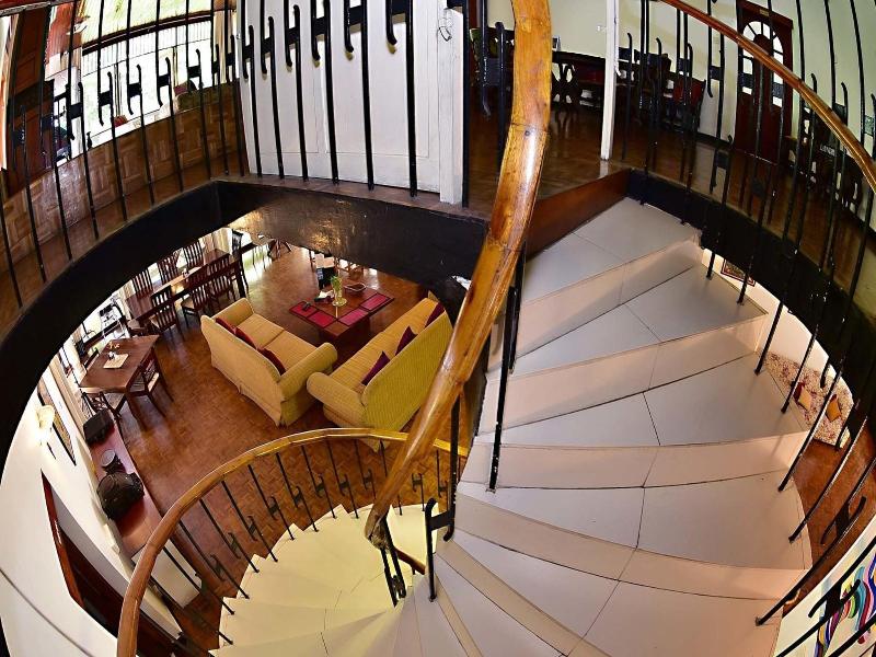 Colombo Villa At Cambridge Place image