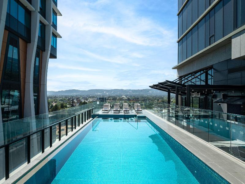 Crowne Plaza Adelaide image