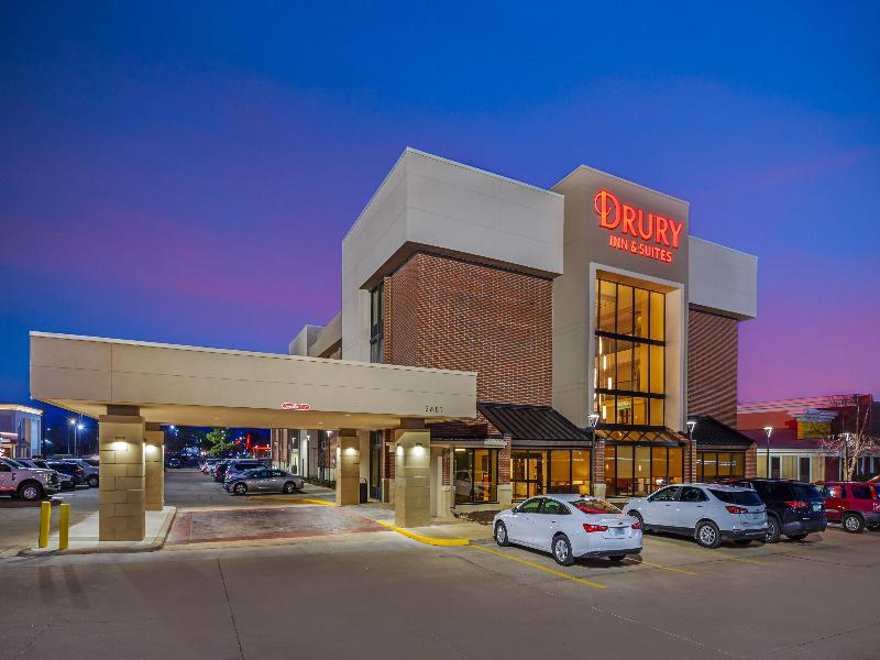 Drury Inn Suites Joplin image