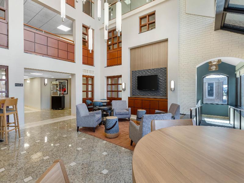 Drury Inn Suites Joplin image