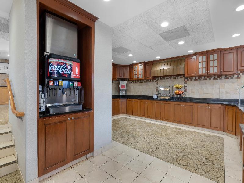 Drury Inn Suites Joplin image