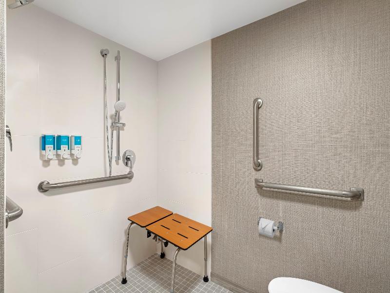 Drury Inn Suites Joplin image