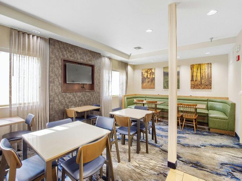 Fairfield Inn Suites Mobile image