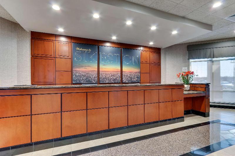 Drury Inn Suites Sikeston image