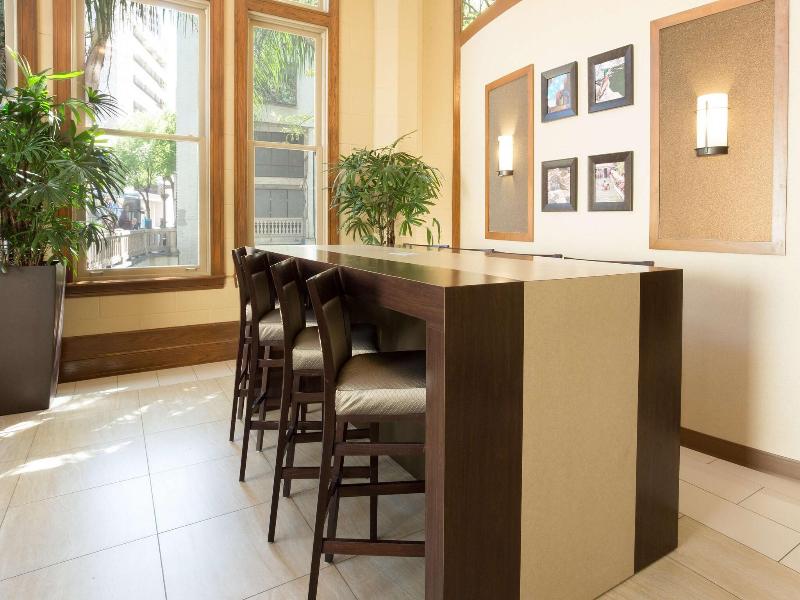 Drury Inn Suites San Antonio Riverwalk