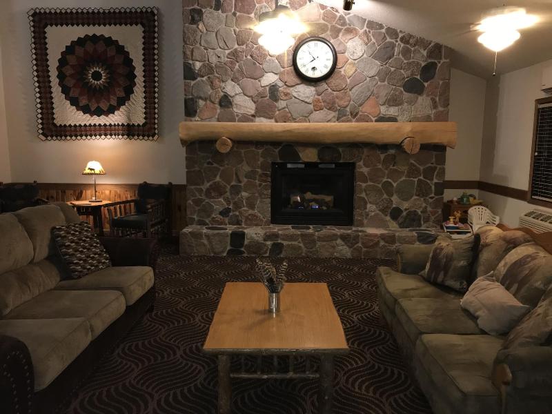 Boarders Inn And Suites Wautoma image