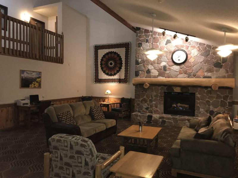 Boarders Inn And Suites Wautoma image
