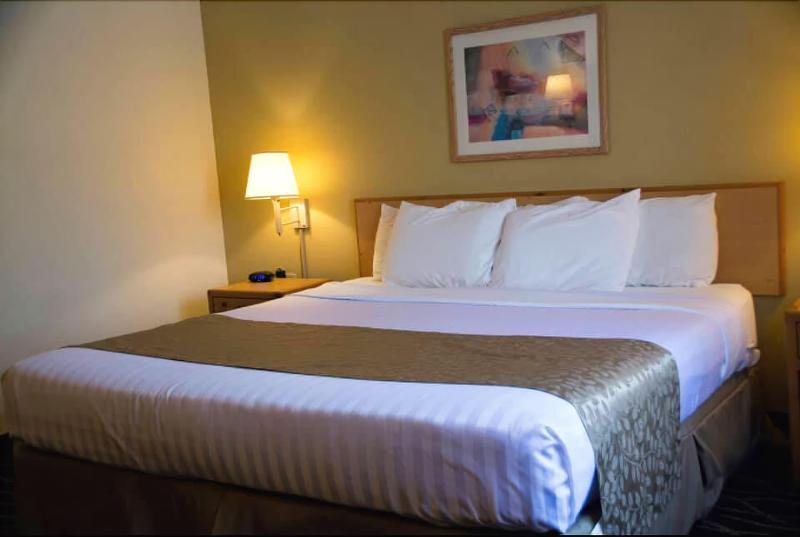 Boarders Inn And Suites Wautoma image