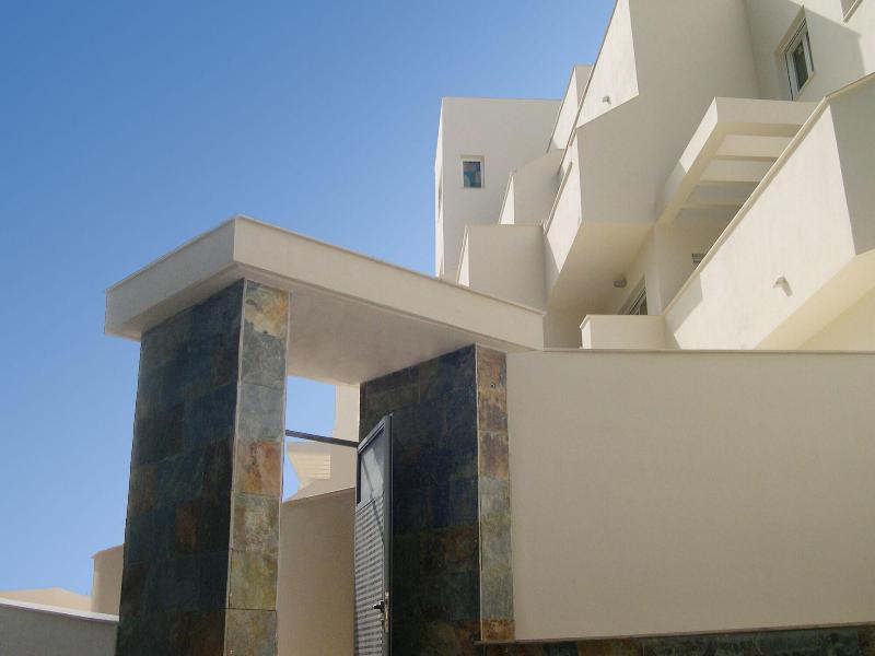 Apartamentos Doña Carmen image