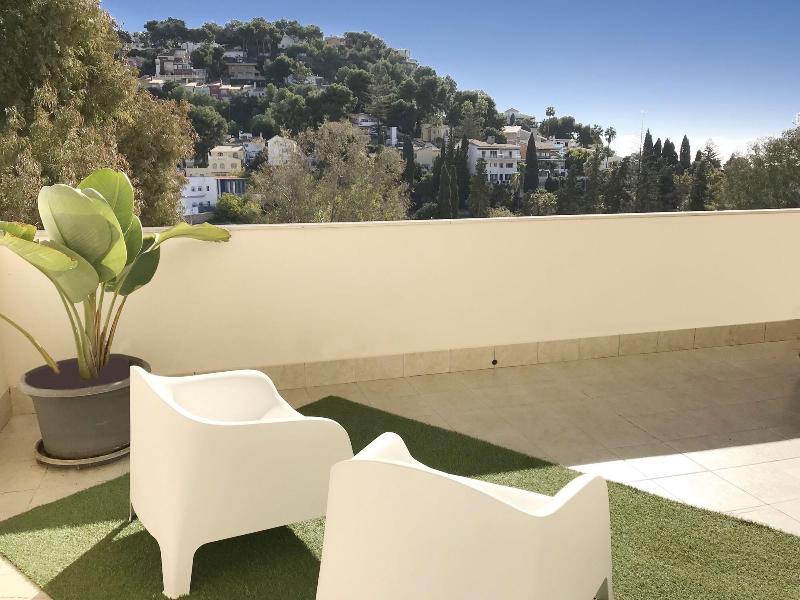 Apartamentos Doña Carmen image