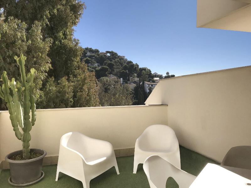Apartamentos Doña Carmen image