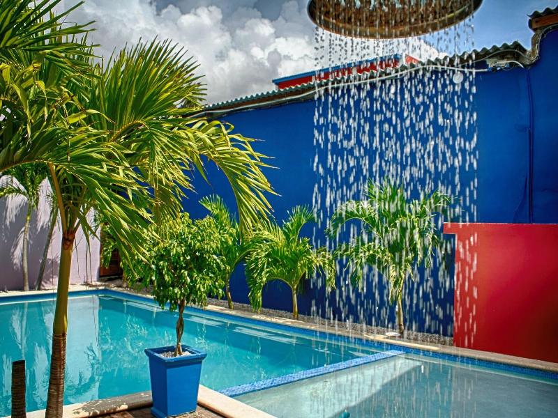 The Ritz Hostel image