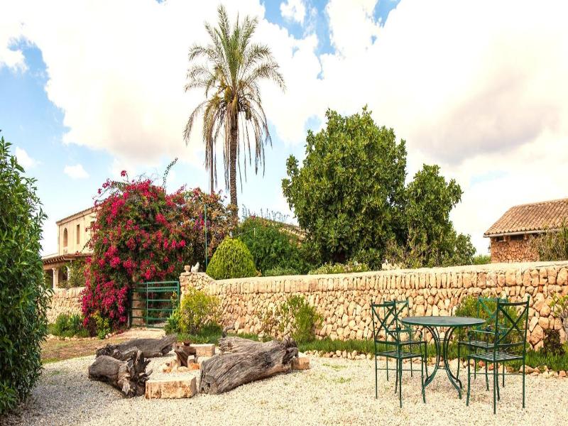 Finca Can Paulino image