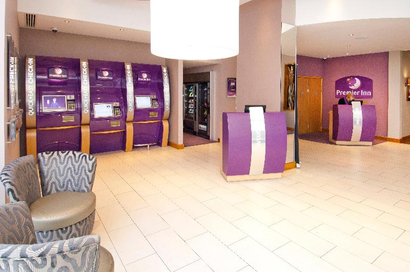 Premier Inn London City (Old Street) - Image 1