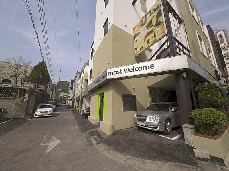 Goodstay Grand Motel Chuncheon image