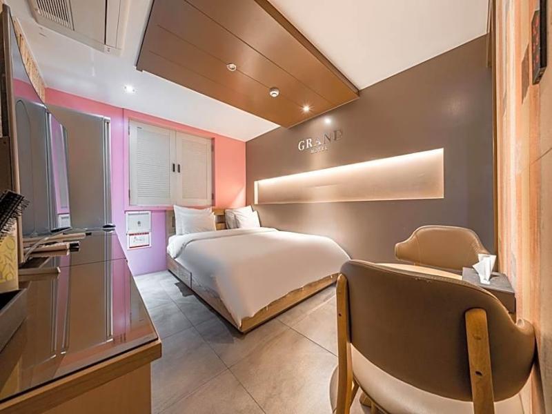 Goodstay Grand Motel Chuncheon image