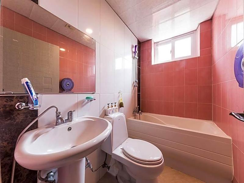 Goodstay Grand Motel Chuncheon image
