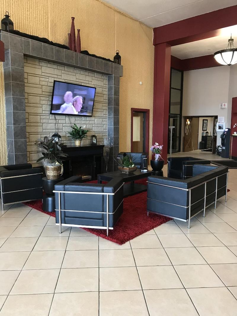 Crookston Inn And Convention Center