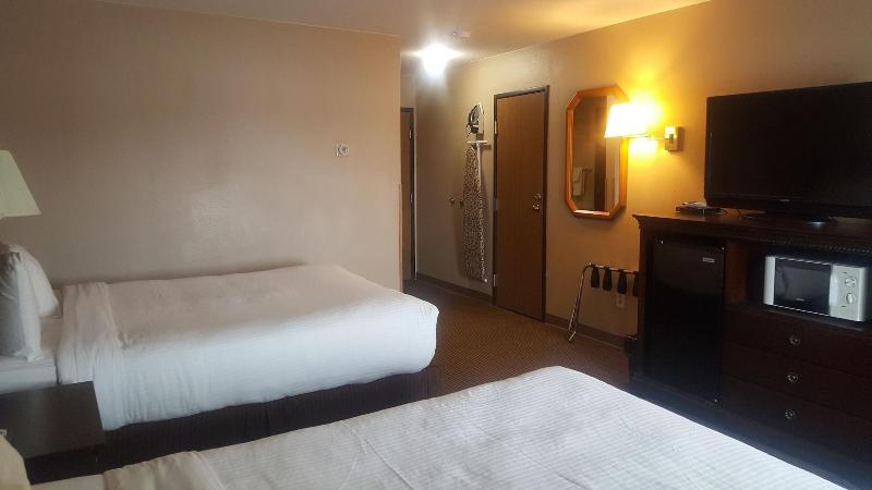 Crookston Inn And Convention Center 4