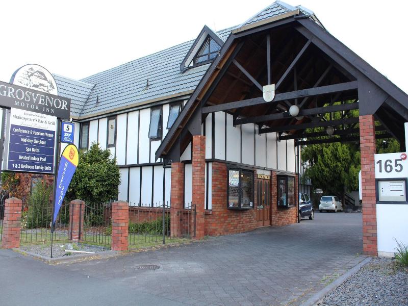 Grosvenor Motor Inn