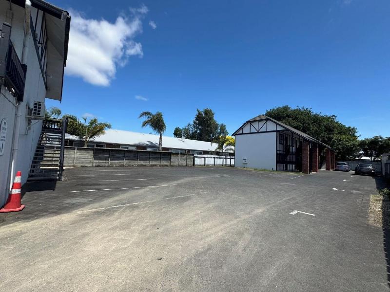 Grosvenor Motor Inn