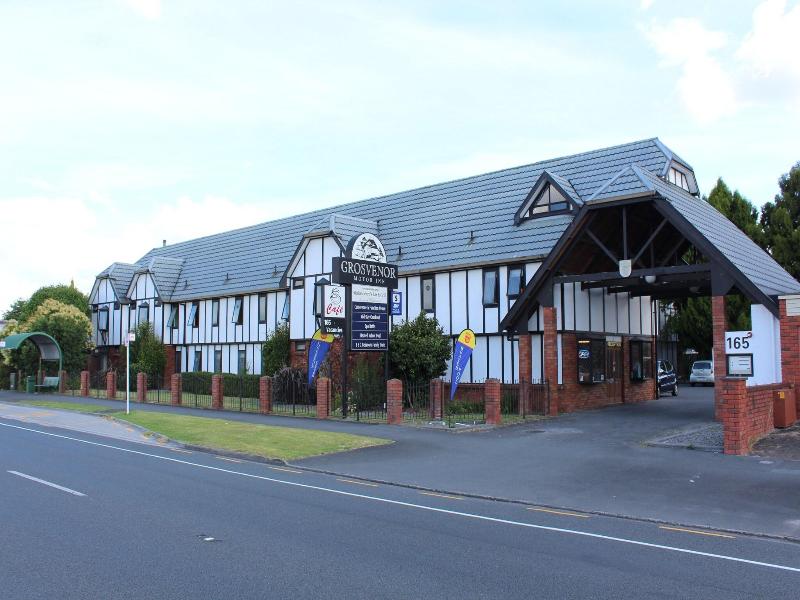 Grosvenor Motor Inn