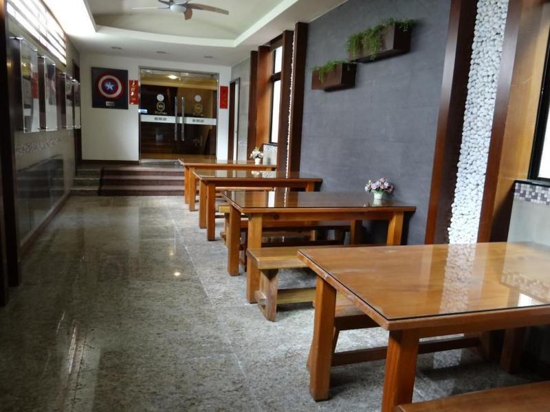 Wu Zhou Hotel image